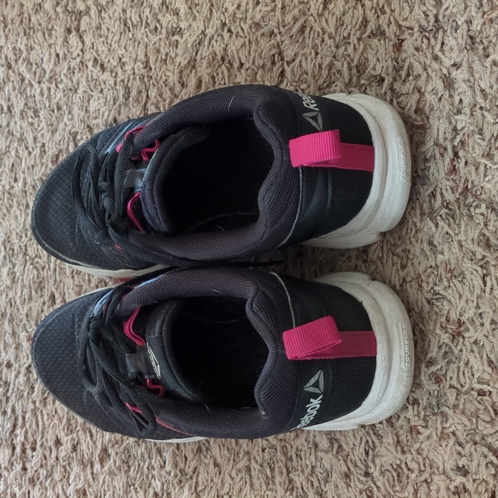 Reebok Sneakers - Picture 2 of 4